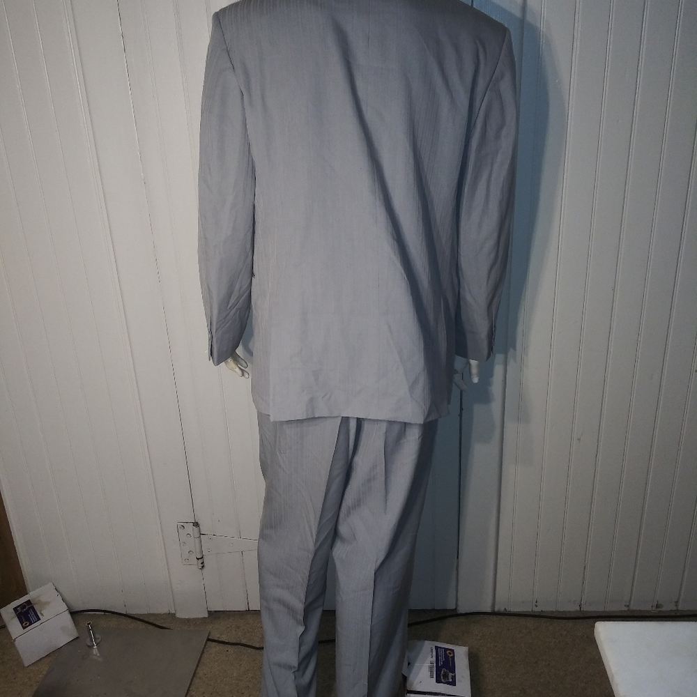 Lucelli finest quality suit